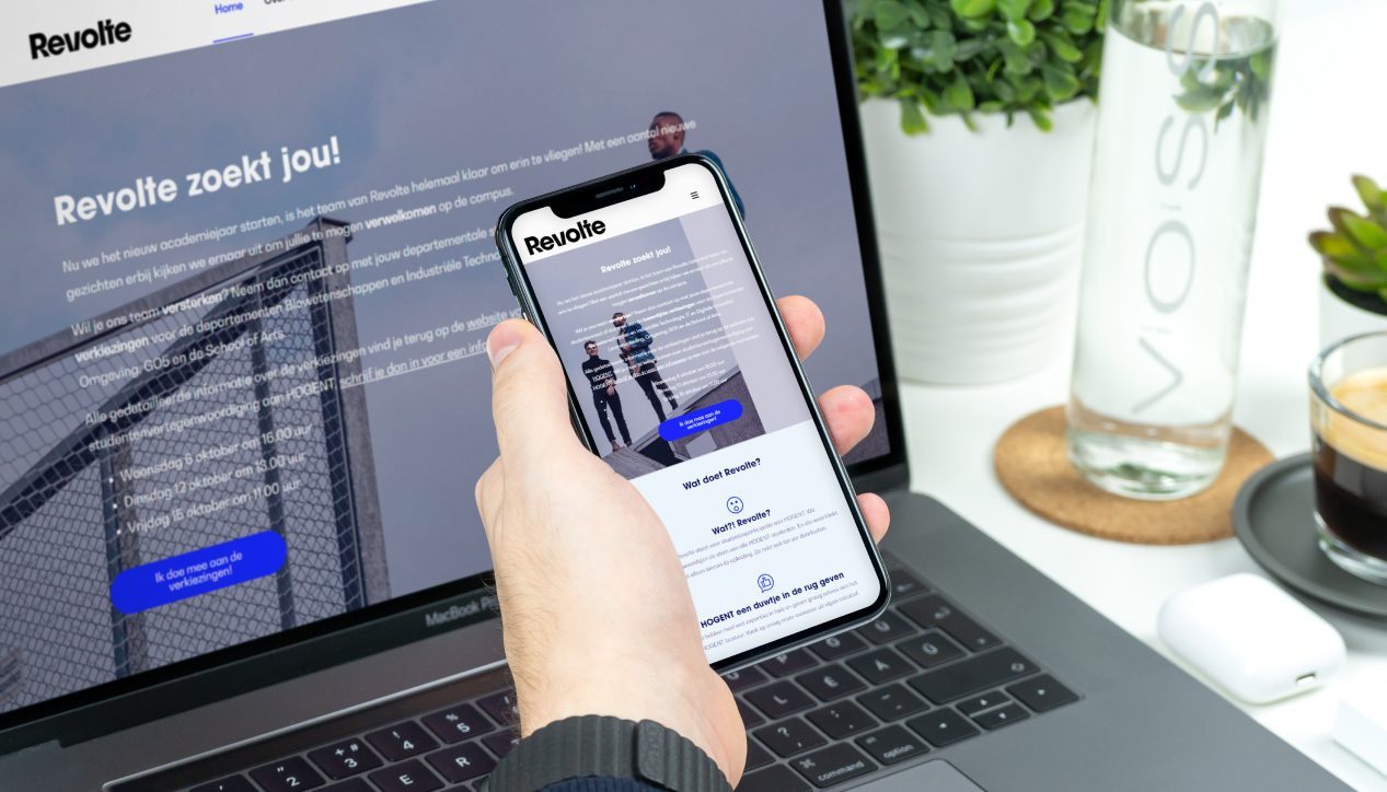 Mobiele website Revolte